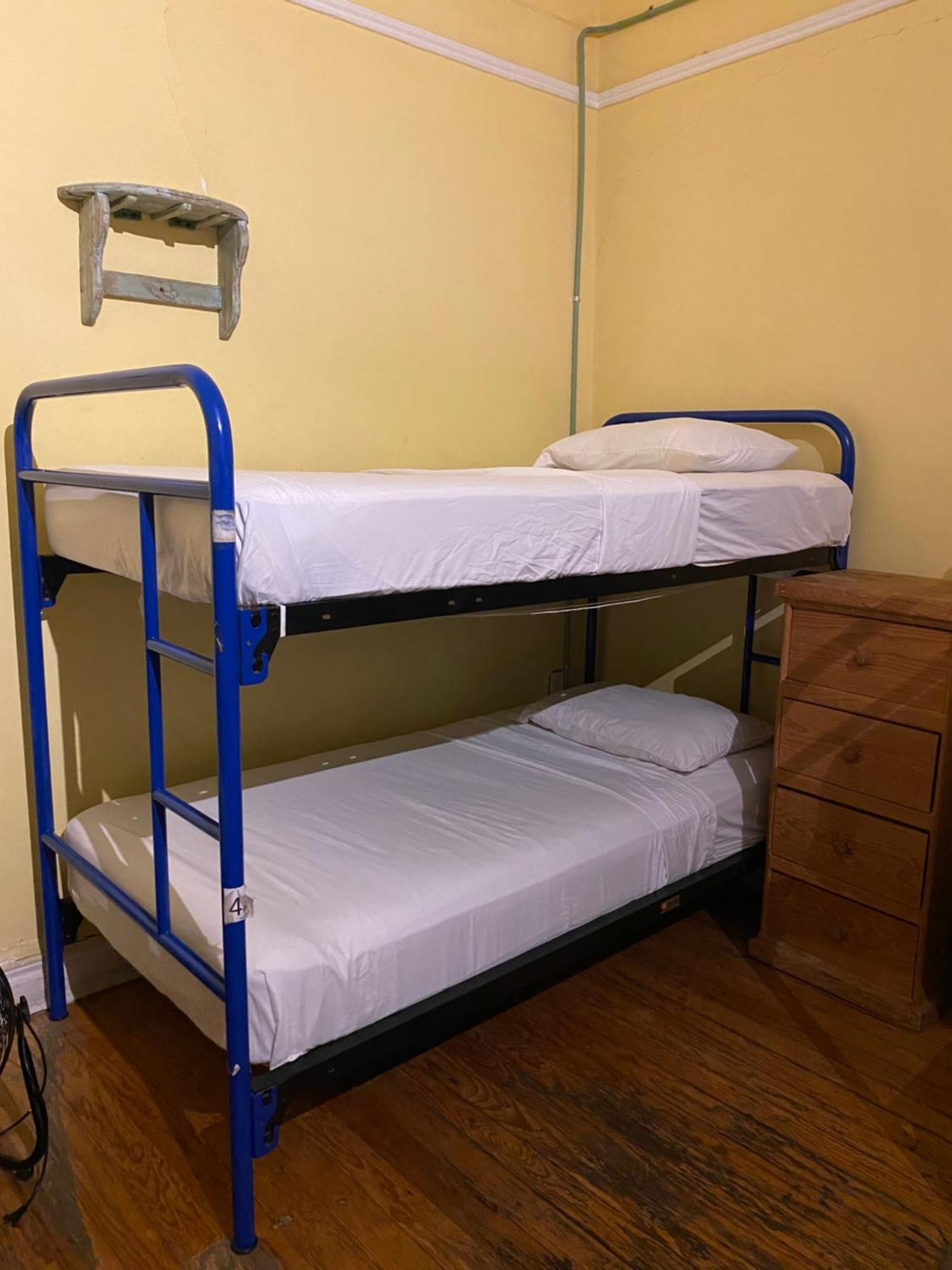Auberge de jeunesse Hostel Home *
